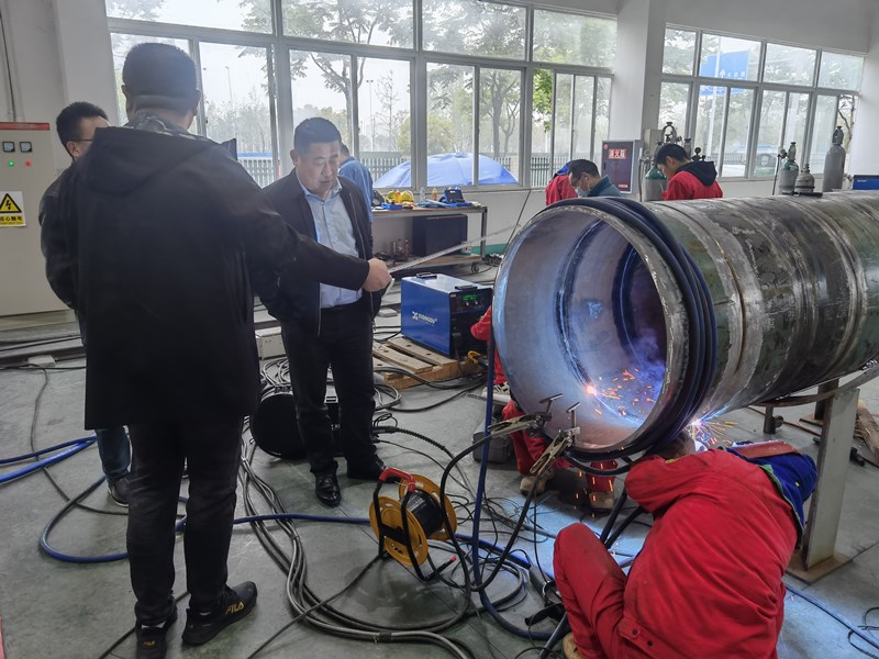 全自動焊接設(shè)備