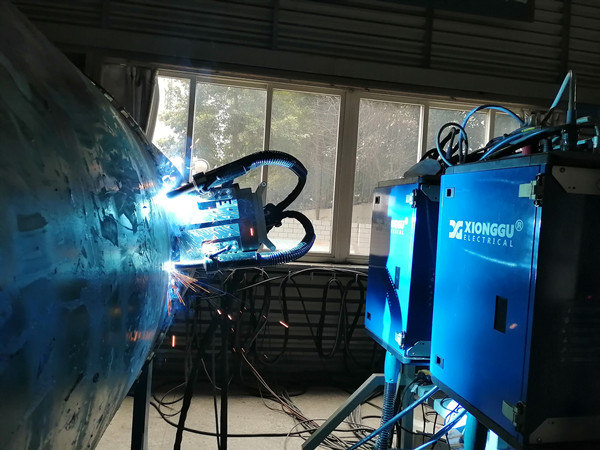 熊谷管道自動焊接設備