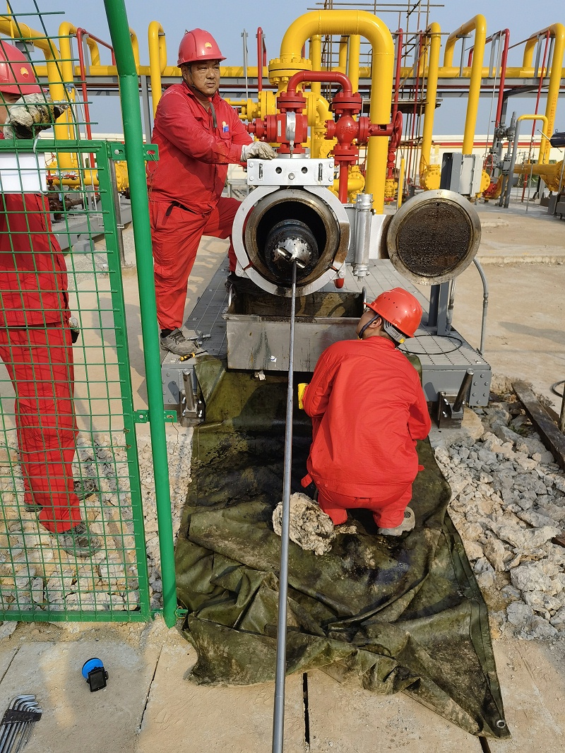 漏磁內(nèi)檢測設(shè)備