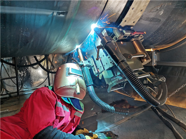 全位置管道自動焊機