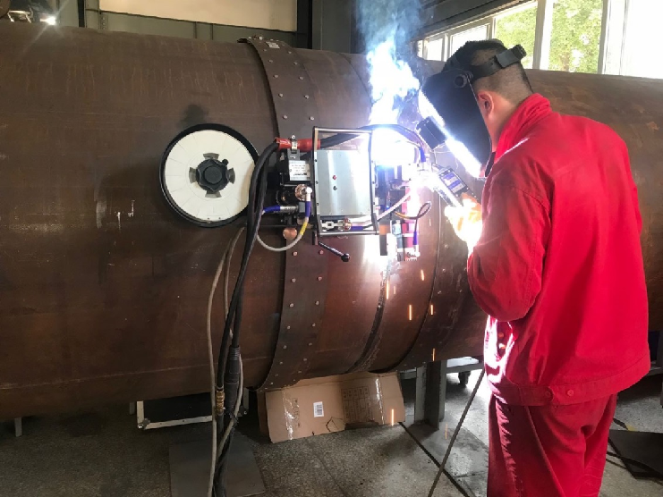 管道自動焊機